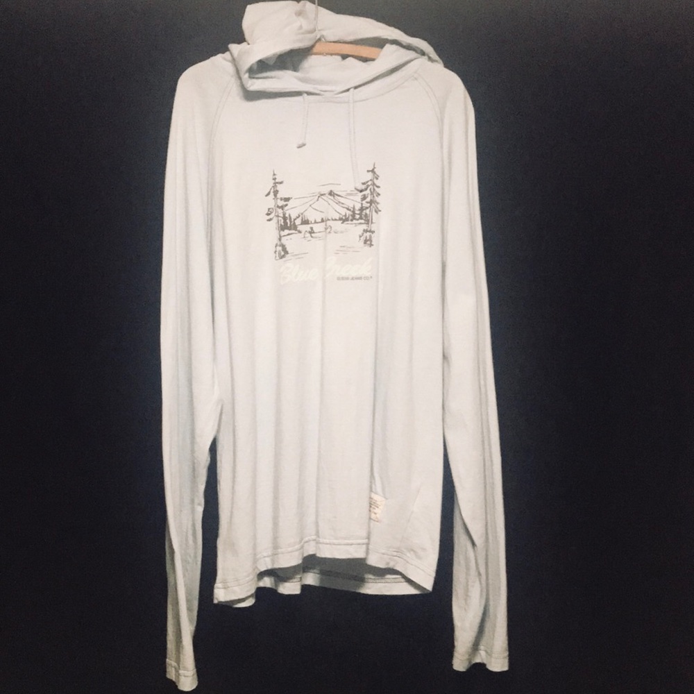 late 90’s vtg sky blue guess L/s hoodie